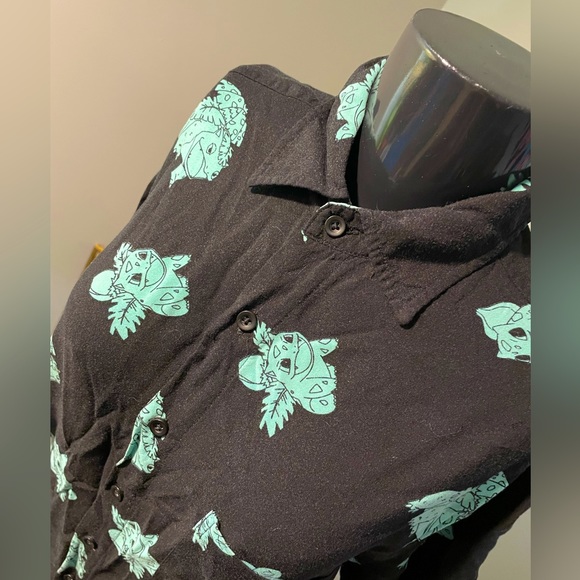 Pokemon Tops - Women’s Pokémon Button Up ( Small )